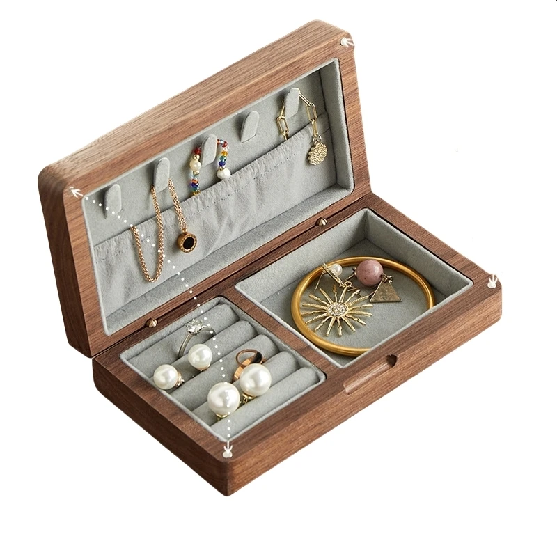 Boite-à-bijoux-en-bois_